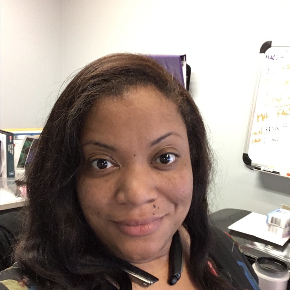 Meet your Posher, Kelly